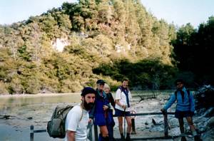 Image of rotorua03alumlake2.jpg