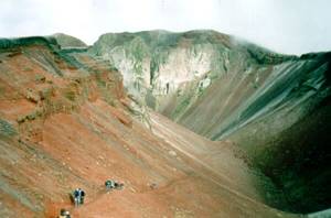 Image of rotorua03taraweracrater3.jpg