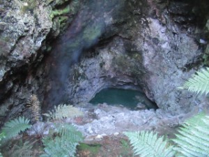 Image of rotoruajul26e.jpg