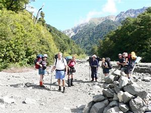 Image of ruahinesapr07b.jpg