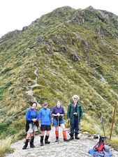 Image of ruahinesapr07d.jpg