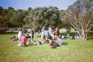 Image of shakespearbbq2q.jpg