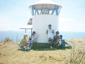 Image of slipperisland04lighthousesun.jpg