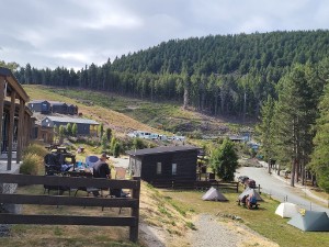 Image of summertramps26tekapoday2_copy_300x225.jpg