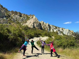 Image of summertramps26twizel1_copy_300x225.jpg