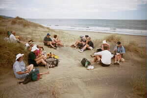 Image of taporalunchq.jpg