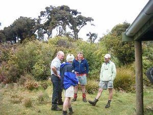 Image of tauranga04kaimaihut5.jpg