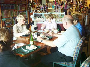 Image of tirau04lunch2.jpg