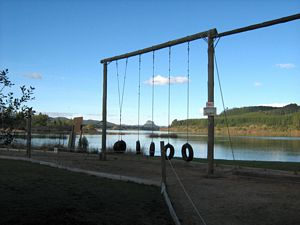 Image of tn_bbwhakamaru08llconfidence.jpg