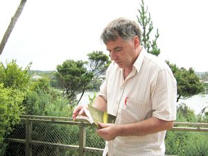 Image of tn_edgreenhithe07ehdevotions.jpg