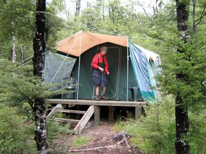 Image of tn_fmhurunui084t.jpg