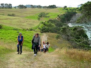 Image of tn_galongbayfeb08gdtrack.jpg