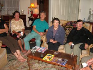 Image of tn_hatairua08fbsupper.jpg