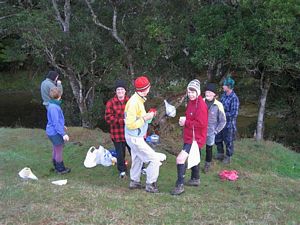 Image of tn_iynorthtaranaki08packcarrya.jpg