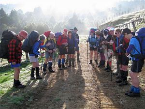 Image of tn_iynorthtaranaki08packcarryb.jpg