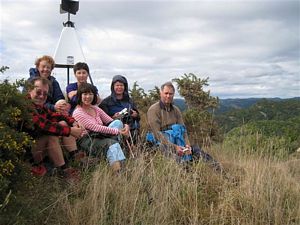 Image of tn_iynorthtaranaki08packcarryf.jpg