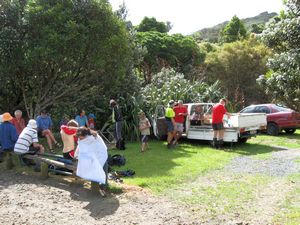 Image of tn_karekarenov08jbutecafe.jpg