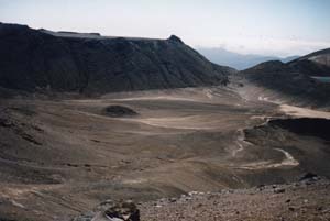 Image of tongariro02viewmaincraterq.jpg