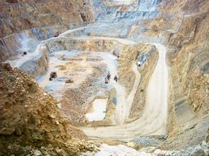 Image of tongarirofeb05waihipit.jpg