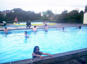 Image of tongarirojun07satedswim.jpg