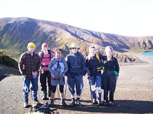 Image of tongarirojun07sundagroup.jpg