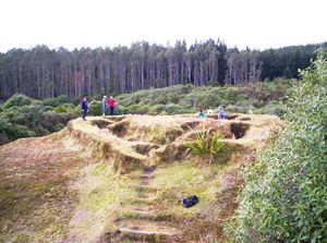 Image of tongarirojun07tmonadredoubt.jpg
