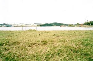 Image of unsworth03perfumelake.jpg