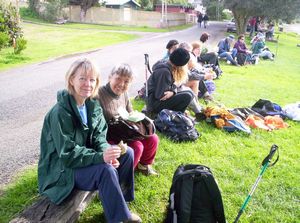 Image of waihekejul06bmlunch.jpg