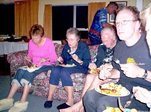 Image of waihibeachmar06cgdinner.jpg