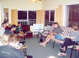 Image of waihibeachmar06chdinner.jpg