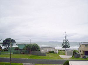 Image of waihibeachmar06coview.jpg