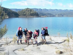 Image of waikaremoanaapr06d.jpg