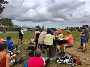 Image of waikowhaidec19ufeedingthebirds.jpg