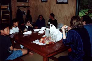 Image of waitakereinsidehutq.jpg