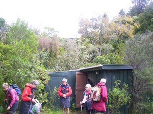 Image of waitakerereservoirs05afterlunch.jpg