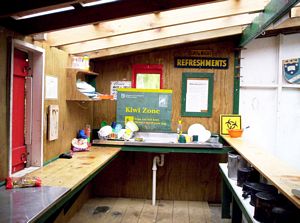 Image of waitakeresmay06asautchut.jpg