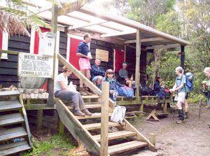 Image of waitakeresmay06azautchut.jpg