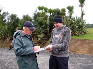 Image of waitakeresmay09lcsignuim.jpg