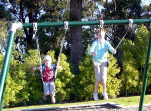 Image of westernspringsjun06ayswing.jpg