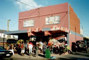 Image of weymouth03icecreamshop.jpg