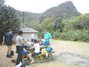 Image of whatipufeb05finish.jpg