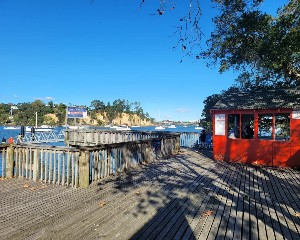 Image of heraldislandmay25b.jpg