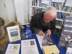 Image of magiccarpetjun25a.jpg